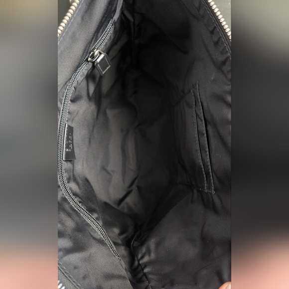 EXCELLENT Condition Small Gucci Techno Web Crossbody Messenger Bag - Picture 11 of 13